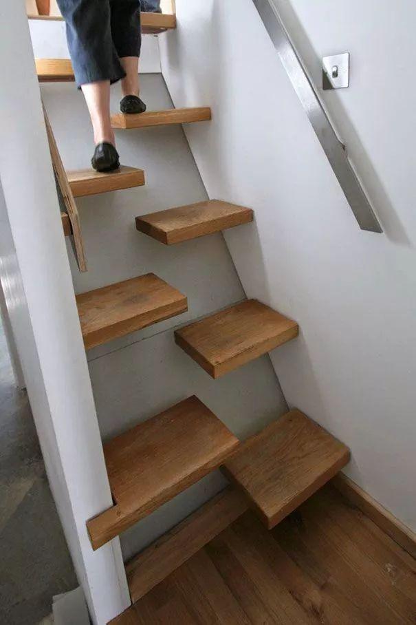 The Hidden Dangers of Tight-Space Staircases: What Homeowners Should Never Compromise On 1 dangerous alternate steps stairs